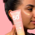 ALPHANOVA SUN GLOW DAILY SUN CREME SOLAIRE VISAGE SPF50+ 50ML – Image 2