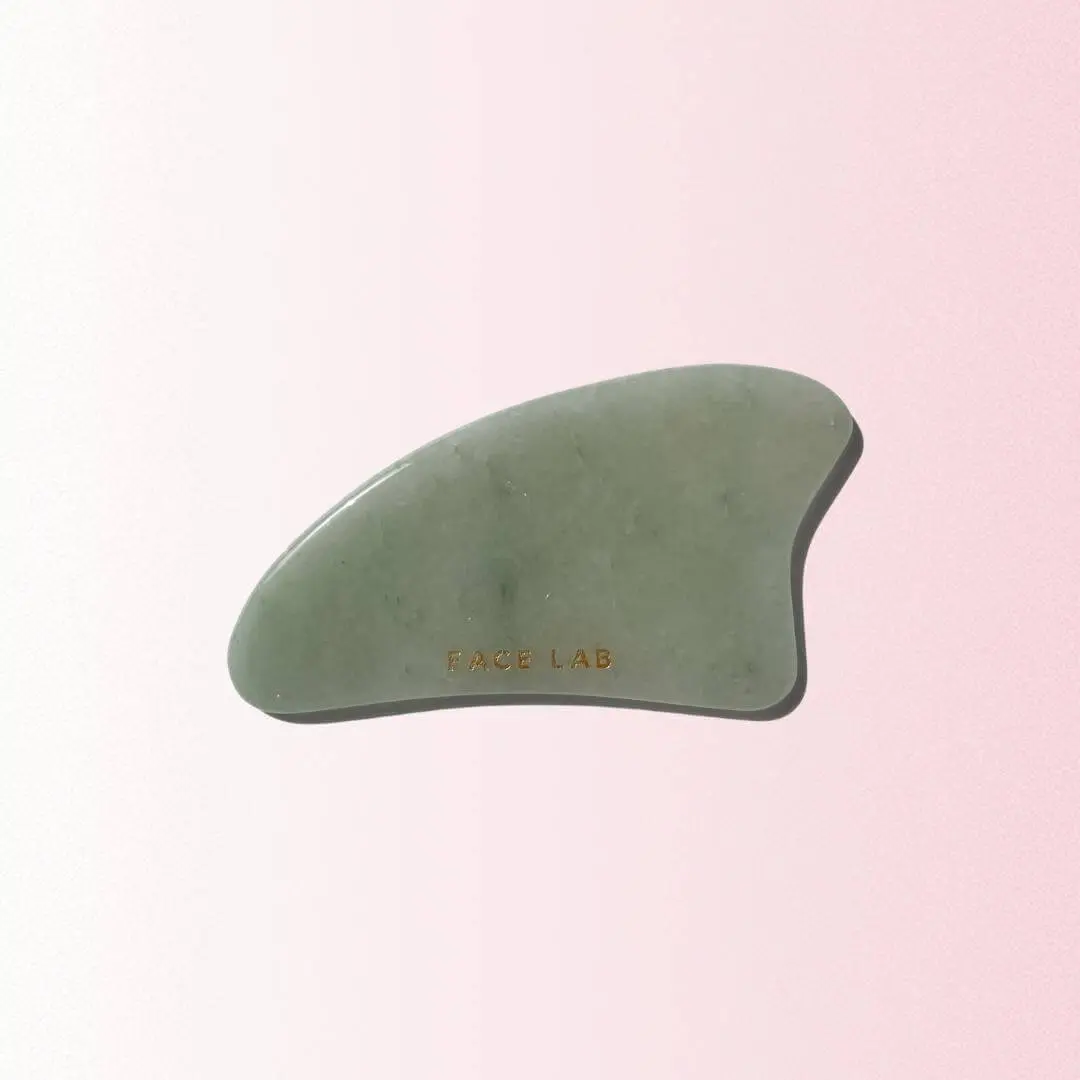 1e63299e-92d6-4d3d-a6cf-5ad6bea53b65 FACELAB GUA SHA AVENTURINE VERT XL – Image 1